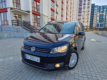 Авто Volkswagen Touran 2011 № 8579892