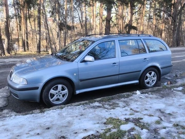 Авто Skoda Octavia 2002 № 8580191