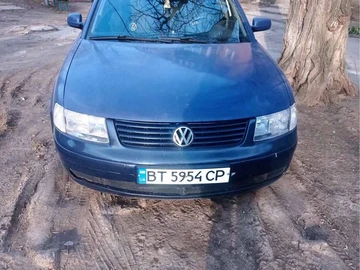 Авто Volkswagen Passat Sedan 1997 № 8580201