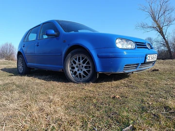 Авто Volkswagen Golf 1999 № 8580230