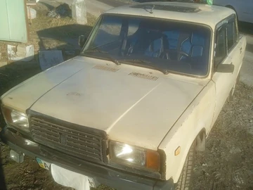 Авто ВАЗ 2107 1983 № 8580263