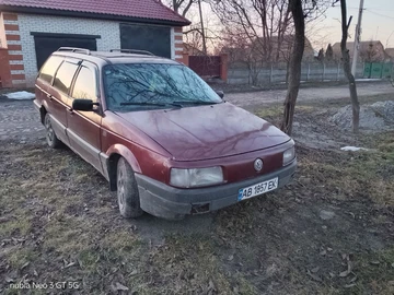 Авто Volkswagen Passat Variant 1988 № 8580292