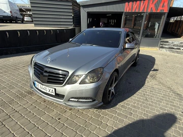 Авто Mercedes 220 2011 № 8580314
