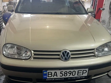 Авто Volkswagen Golf 2001 № 8580601