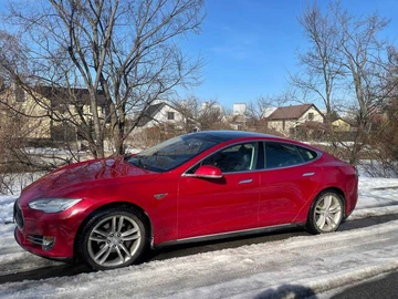 Авто Tesla Model S 2014 № 8580603