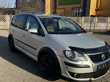 Авто Volkswagen Touran 2007 № 8580630