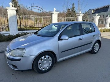 Авто Volkswagen Golf 2005 № 8580694