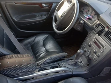 Авто Volvo V70 2001 № 8580718