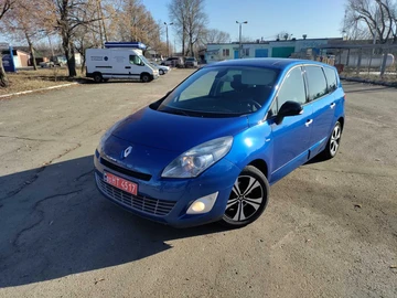 Авто Renault Grand Scenic 2011 № 8581106