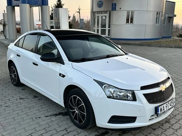 Авто Chevrolet Cruze 2010 № 8581145