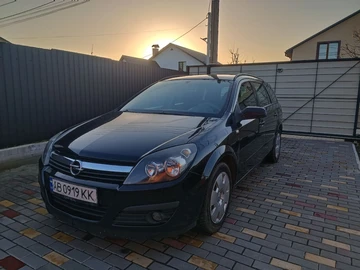 Авто Opel Astra 2006 № 8581195