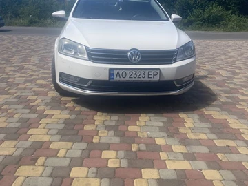 Авто Volkswagen Passat Sedan 2012 № 8581474