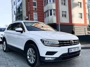 Авто Volkswagen Tiguan 2017 № 8581507