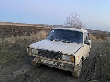 Авто ВАЗ 2107 1998 № 8581535