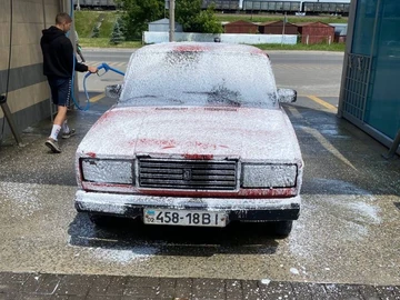 Авто ВАЗ 2107 1994 № 8581908