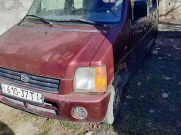Авто Suzuki Wagon R 2000 № 8581893