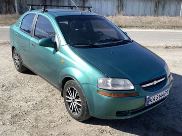 Авто Chevrolet Aveo 2005 № 8582005