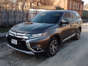 Авто Mitsubishi Outlander 2016 № 8582078