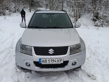 Авто Suzuki Grand Vitara 2010 № 8582088