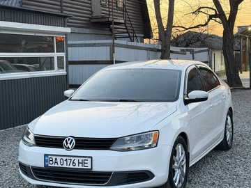 Авто Volkswagen Jetta 2013 № 8582185