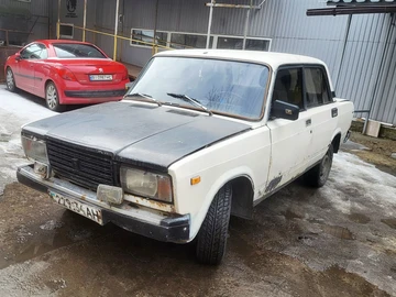Авто ВАЗ 2107 1989 № 8582302