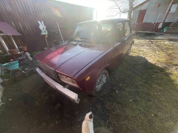 Авто ВАЗ 2107 1995 № 8582353