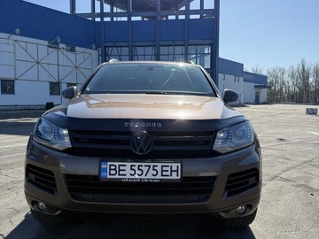 Авто Volkswagen Touareg 2012 № 8582510