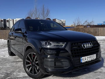Авто Audi Q7 2017 № 8582527