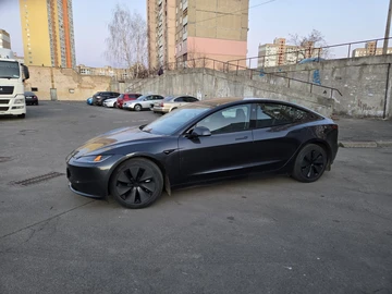 Авто Tesla Model 3 2024 № 8582663