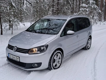 Авто Volkswagen Touran 2011 № 8582715