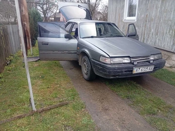 Авто Mazda 626 1990 № 8583047