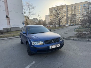 Авто Volkswagen Passat Sedan 2000 № 8583048