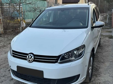 Авто Volkswagen Touran 2013 № 8583247