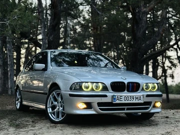 Авто BMW 5 Серия 2002 № 8583309