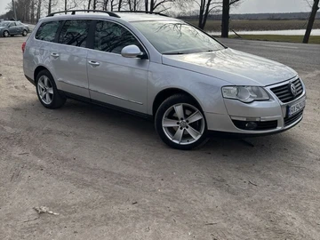Авто Volkswagen Passat Variant 2007 № 8583548
