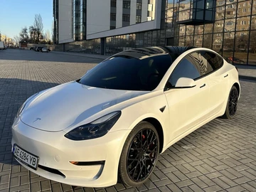 Авто Tesla Model 3 2021 № 8583555