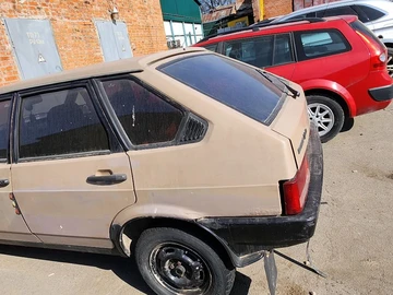 Авто ВАЗ 2109 1988 № 8583566