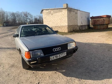 Авто Audi 100 1984 № 8583619