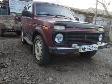 Авто ВАЗ 21213 2003 № 8583633