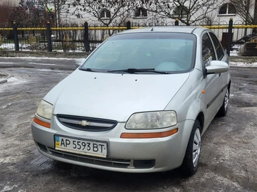 Авто Chevrolet Aveo 2005 № 8583864