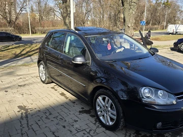 Авто Volkswagen Golf 2008 № 8583956