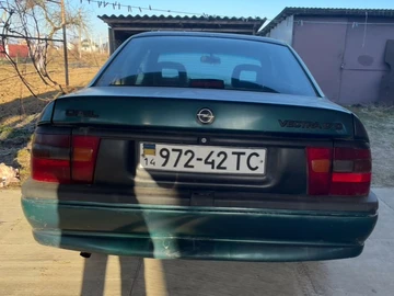 Авто Opel Vectra 1995 № 8584126