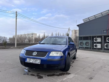 Авто Volkswagen Passat Sedan 2001 № 8584137