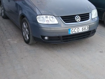 Авто Volkswagen Touran 2003 № 8584157