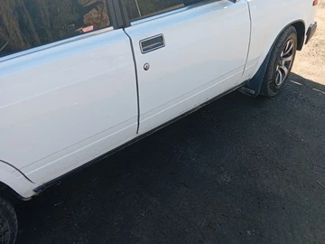 Авто ВАЗ 2107 2004 № 8584179