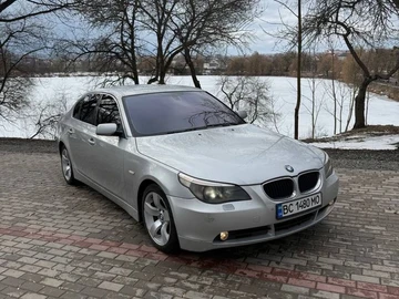 Авто BMW 5 Серия 2004 № 8584201