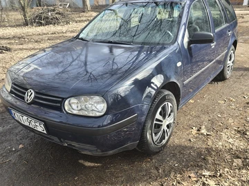 Авто Volkswagen Golf 2000 № 8584243