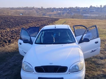 Авто Daewoo Lanos Sens  2003 № 8584396