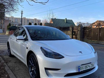 Авто Tesla Model 3 2023 № 8584419