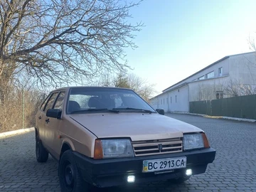 Авто ВАЗ 2109 1988 № 8584444